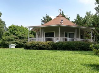 53 W Riveredge Dr #1, Ellijay, GA 30536