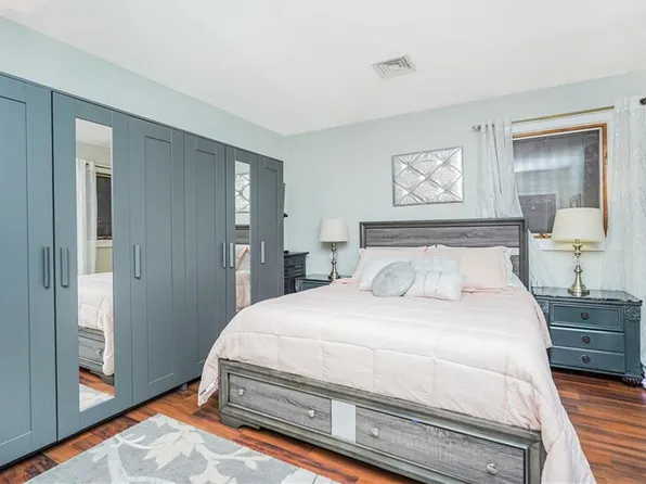 133 Durant Avenue image 17 of 35