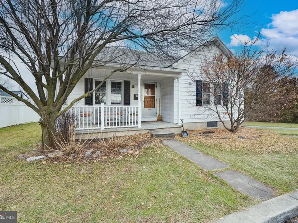 45 Normal Ave, Kutztown, PA 19530