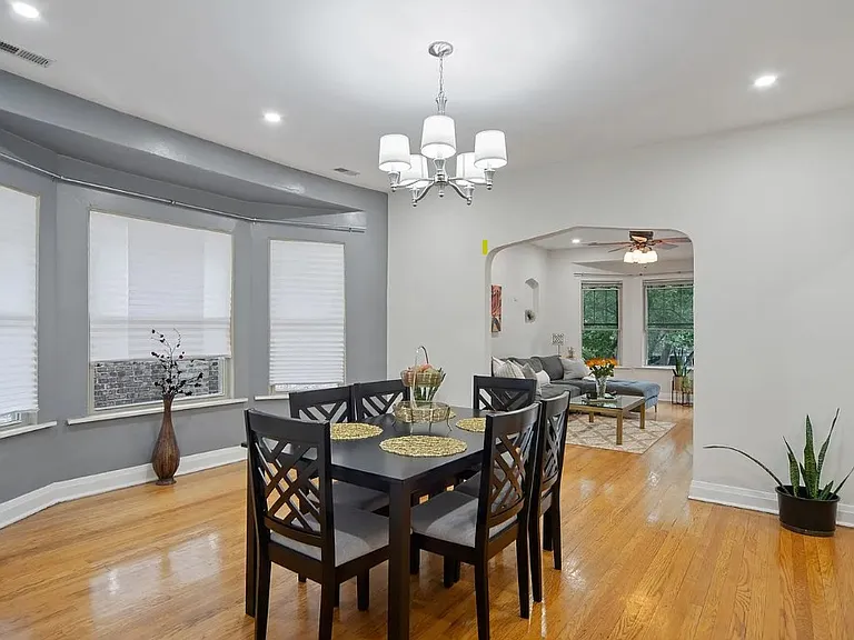 256 Washington Blvd #2 — Photo 3