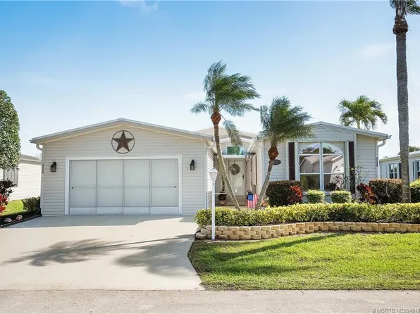 8208 13th Hole Dr, Port Saint Lucie, FL 34952