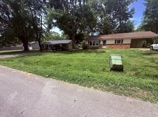 318 Tipton St, Lawrenceburg, TN 38464