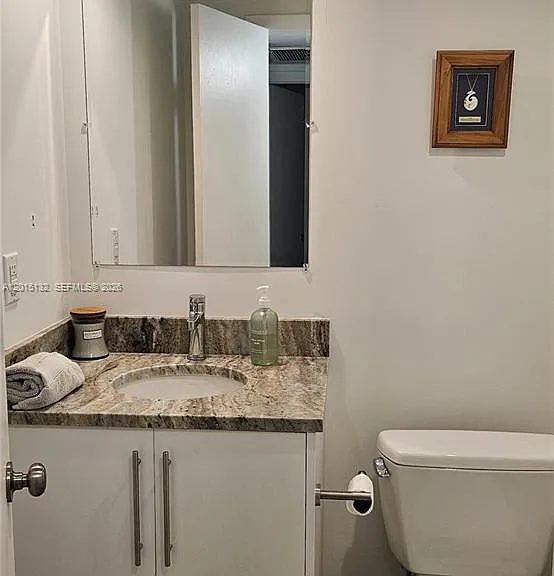 90 Edgewater Dr #1219 — Photo 13