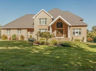 711 Middle Road Tpke, Woodbury, CT 06798