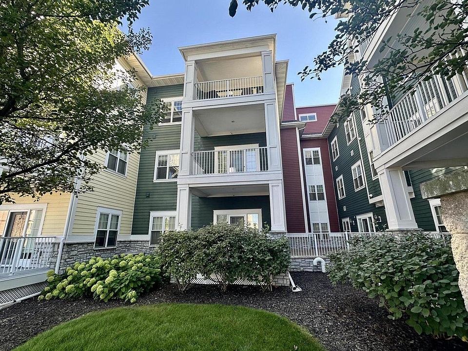 1st image of 832 N 6th STREET #218