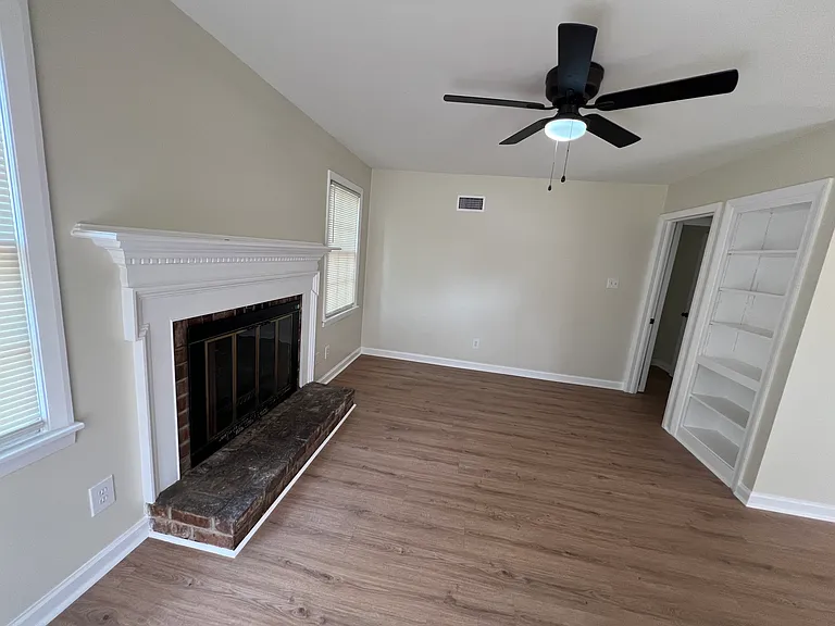 102 Juniper Cir — Photo 7