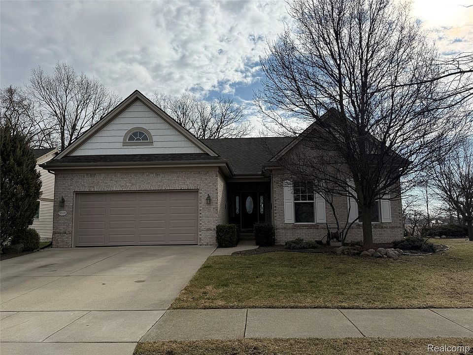 1st image of 9328 Olde Hickory Ln