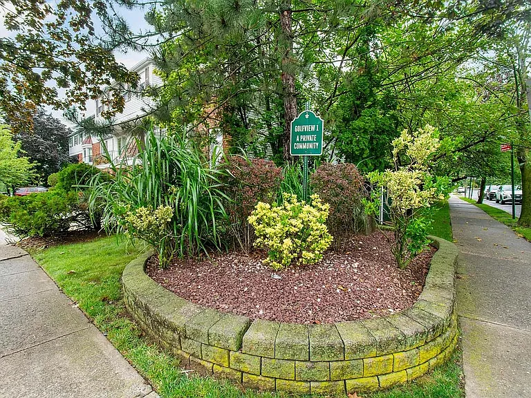 1630 Forest Hill Rd — Photo 27