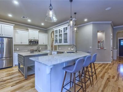 717 Blue Oak Way, Edmond, OK, 73034