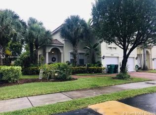 8756 SW 3rd Ln, Miami, FL 33174