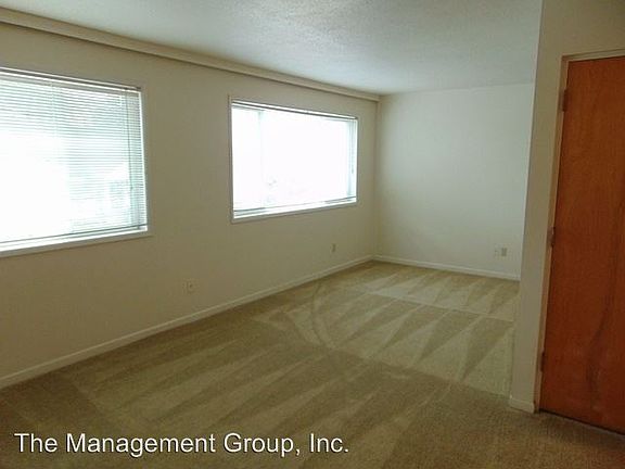 3rd image of 2200 E Mill Plain Blvd APT 6