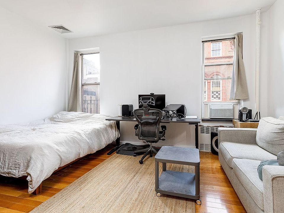 1st image of 38 Orchard St #2V
