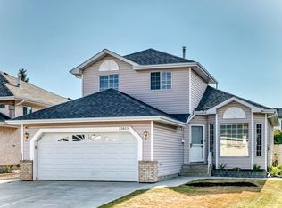 15815 63rd St NW, Edmonton, AB T5Y 2R8