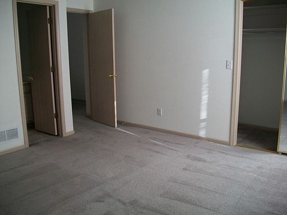 MASTER BEDROOM VIEW 2