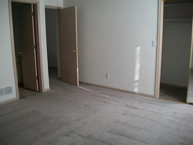 MASTER BEDROOM VIEW 2