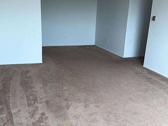 5th image of 5310 N Chester Ave APT 400