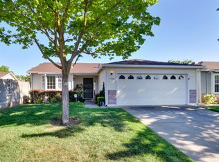 7318 Sunleaf Ln, Sacramento, CA
