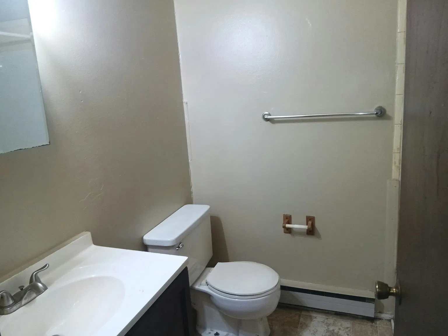 2400 18th Street Southwest, Unit 2406 — Photo 4