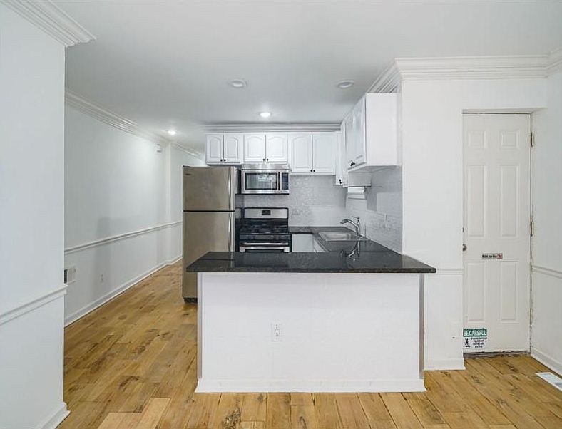 1st image of 4009 Haverford Ave #1