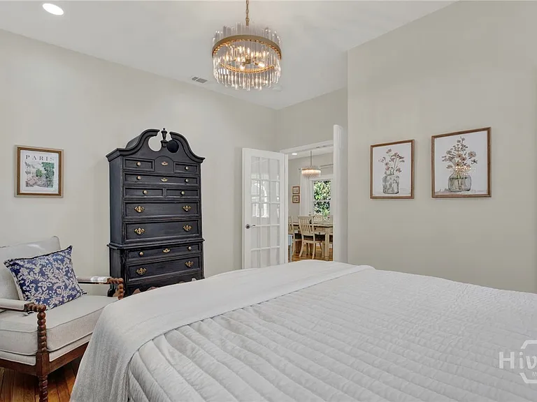 809 E Bolton St — Photo 14