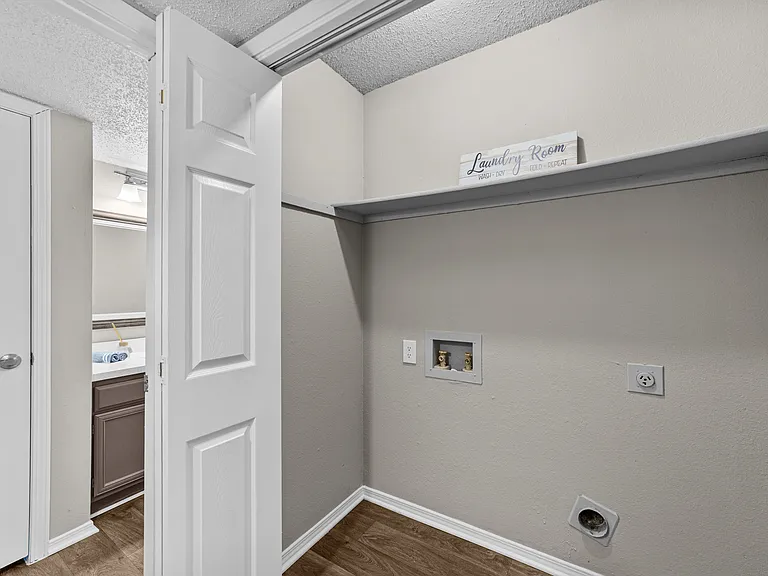Trinity Village Apartments — Photo 34