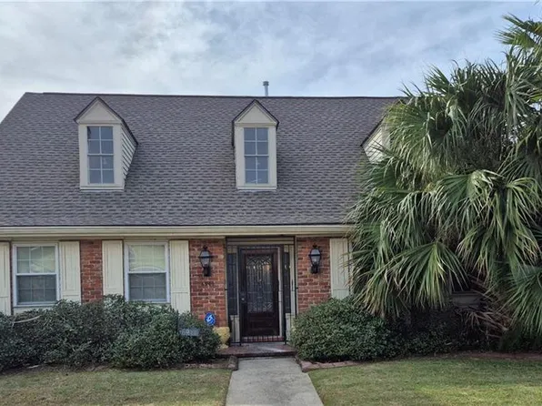 6944 Cove Dr, New Orleans, LA 70126
