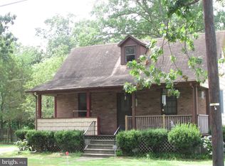 1215 Bridgeboro Rd, Edgewater Park, NJ 08010