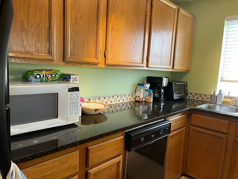 734 N 94th St #6 — Photo 7