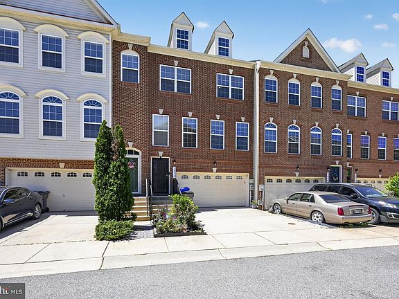 2nd image of 2814 Coppersmith Pl