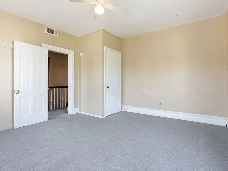 5816 Smithfield St #1 — Photo 10