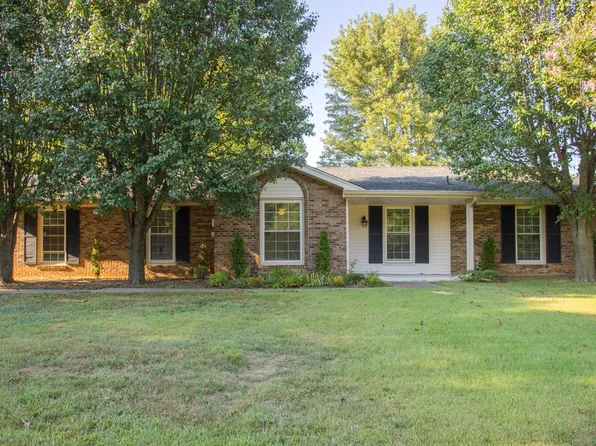 113 Woodyside Dr, Hendersonville, TN 37075