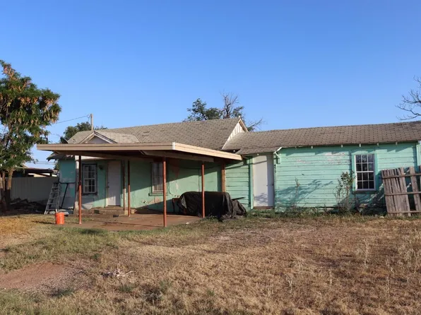 455 W Scott St, Slaton, TX 79364