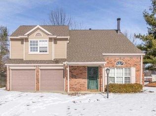 9874 River Oak Ln N, Fishers, IN 46038