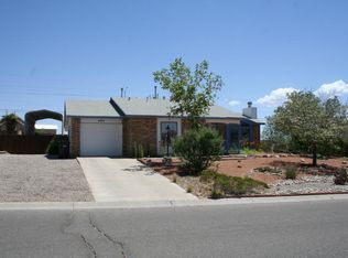 4913 Chromium Dr NE, Rio Rancho, NM 87124
