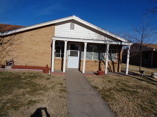 1st image of 709 N Plains Park Dr