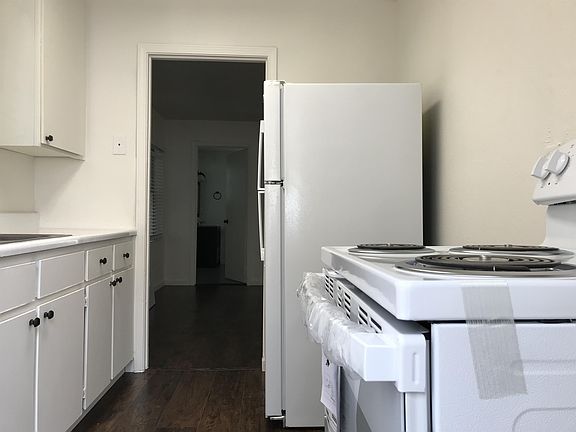 2nd image of 2412 Court St Suite 2412