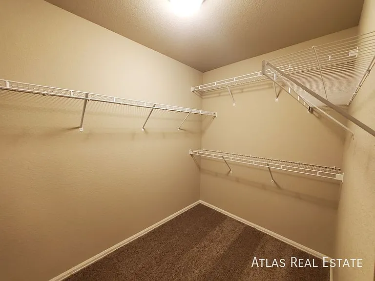 710 Finch Dr — Photo 13