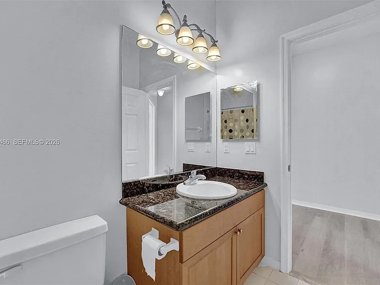 602 S Federal Hwy #12 — Photo 18