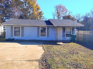 323 Arlington St, Texarkana, TX 75501