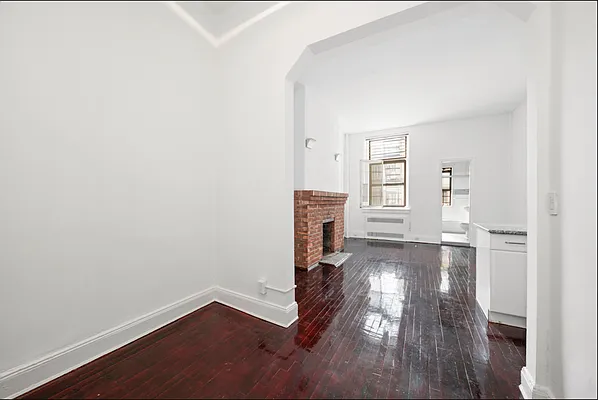 Rented by Compass | media 8