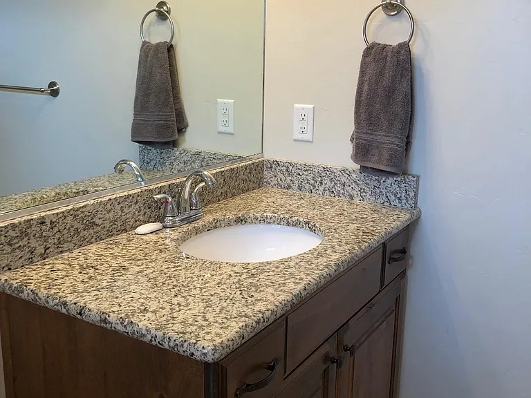 2501 Bella Vista Dr — Photo 6
