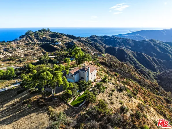 229 Lorine Ln, Malibu, CA 90265