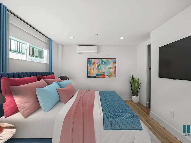 Bedroom with Recessed Lighting and Vinyl Flooring