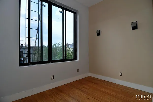 Rented by Miron Properties | media 4