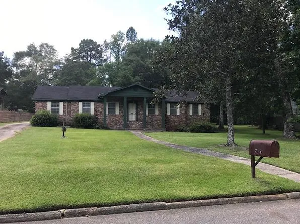 703 Garrett St, Brewton, AL 36426