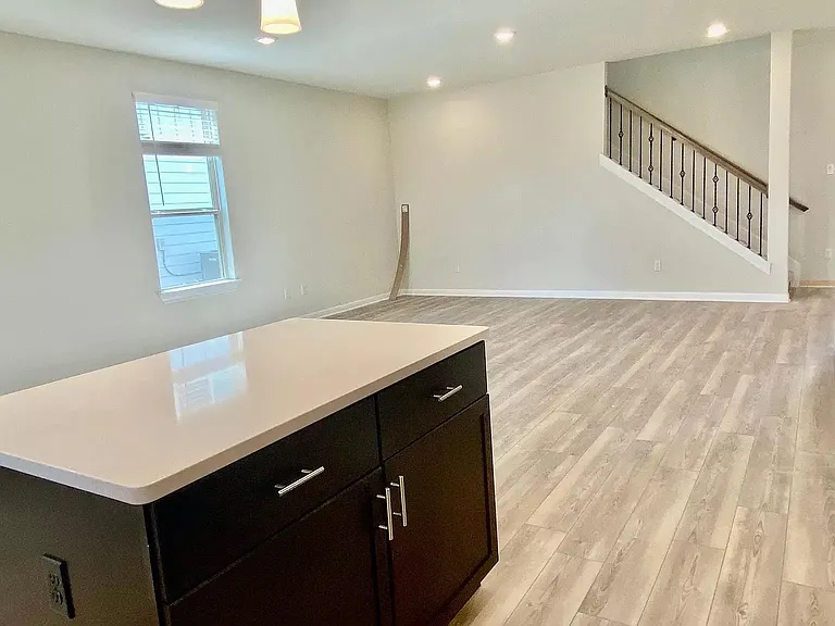 604 Red Knot Ave — Photo 2
