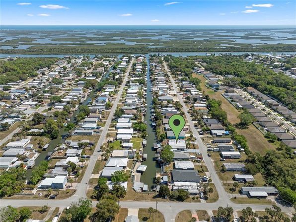 109 Douglas St, Edgewater, FL 32141