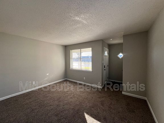 2nd image of 2420 Charjean Cv