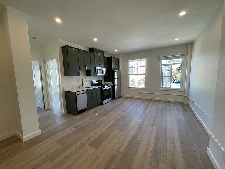 1700 Octavia St #606 — Photo 22
