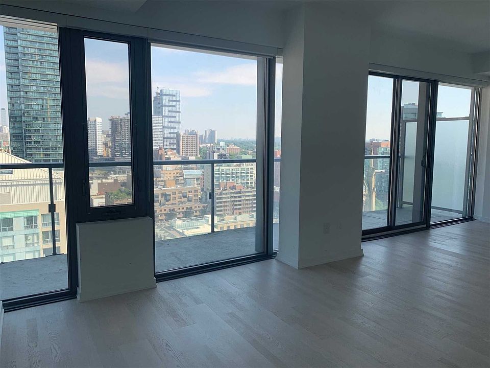 2nd image of 60 Colborne St #1608